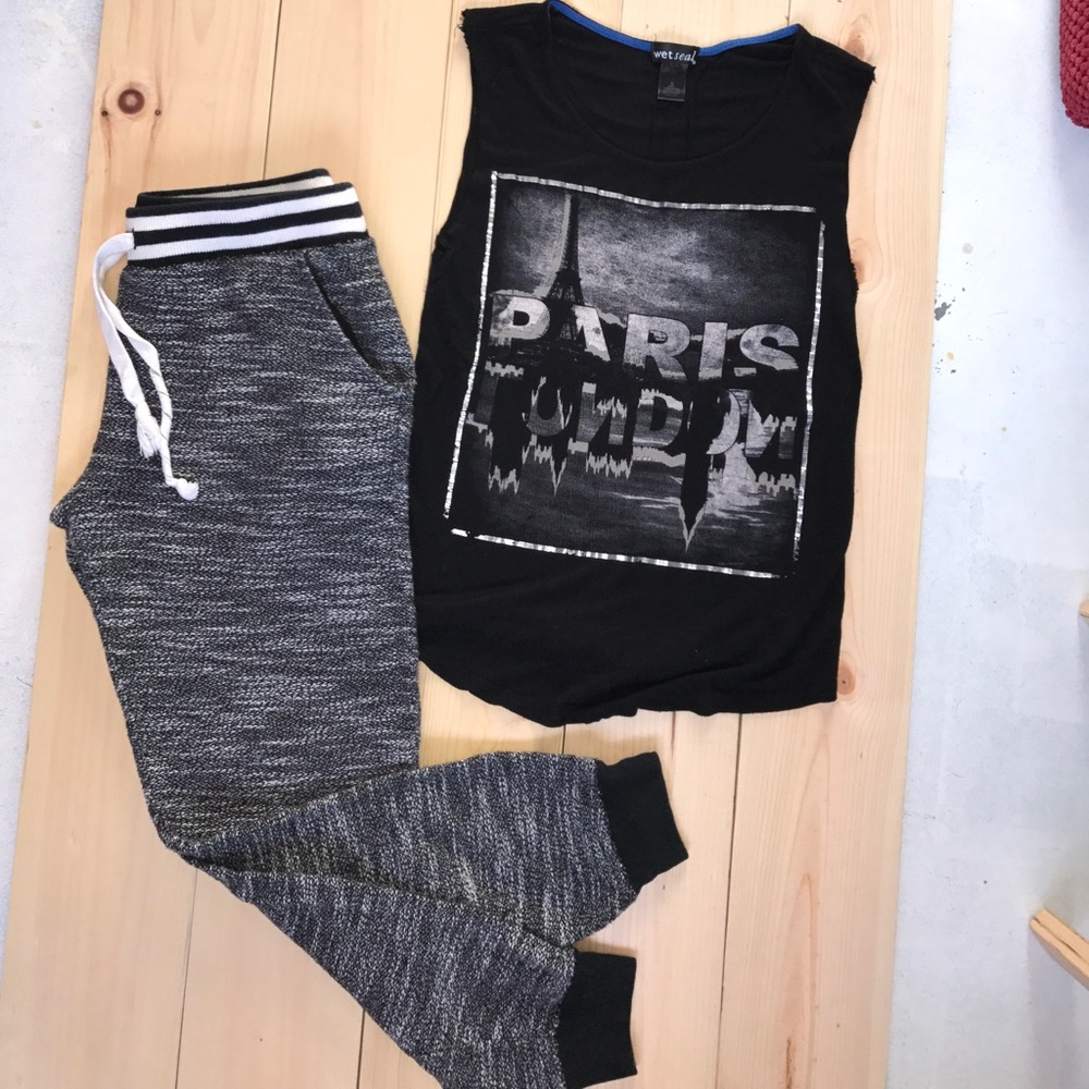 Black/white jogger set